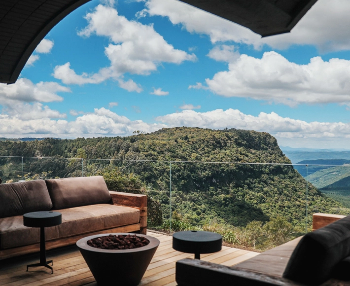 Deck do Mirante Laje de Pedra com vista para o Vale no Restaurante 1835.