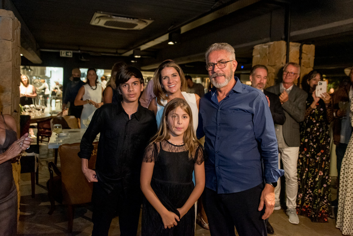 Andrea Paim, José Paim e família